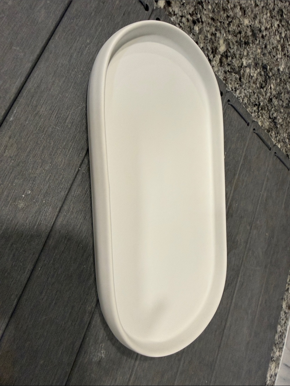 Modern oversized bathroom tray